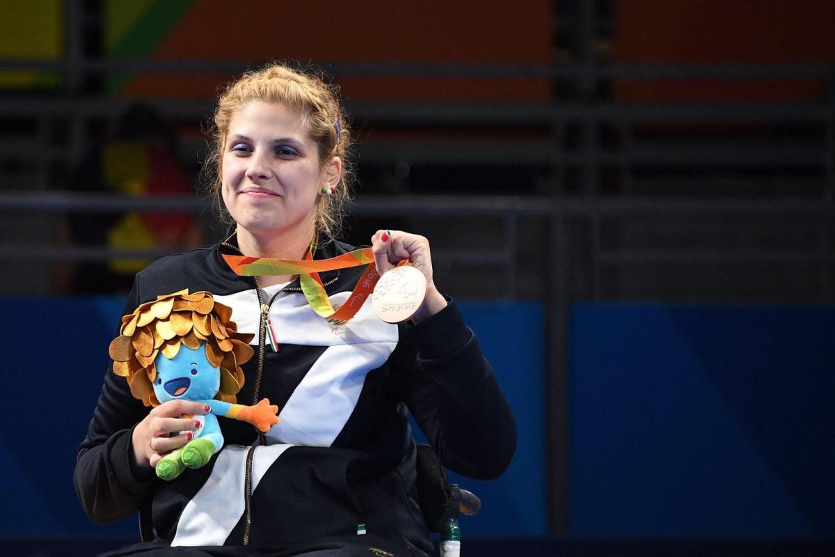 UniTS premia l’atleta paralimpica Giada Rossi Università degli studi