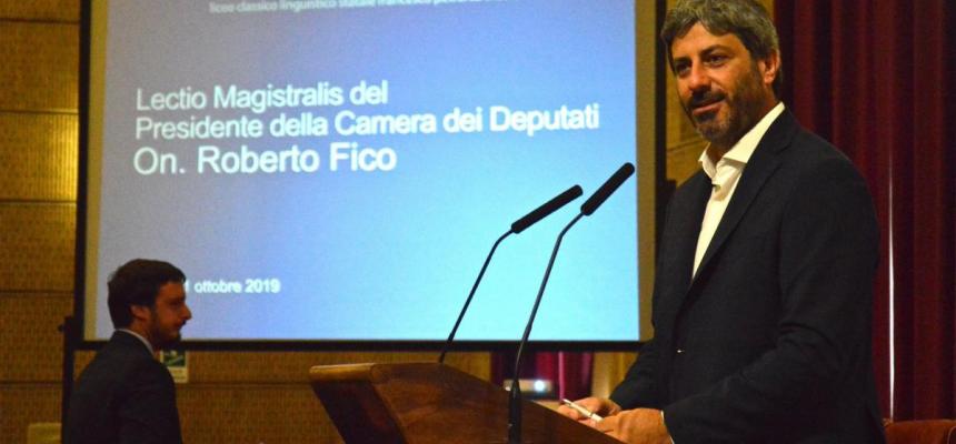 Momenti della Lectio Magistralis del Presidente On.le Roberto Fico-Fico 1-