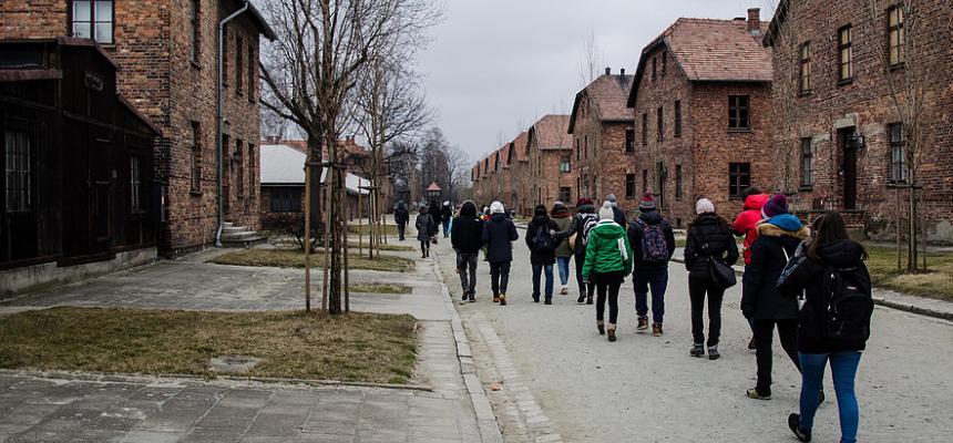 Promemoria_Auschwitz: un Viaggio della Memoria per gli studenti dell'Università di Trieste-Auschwitz-