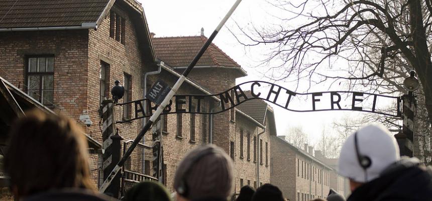 Promemoria_Auschwitz: un Viaggio della Memoria per gli studenti dell'Università di Trieste-Auschwitz-