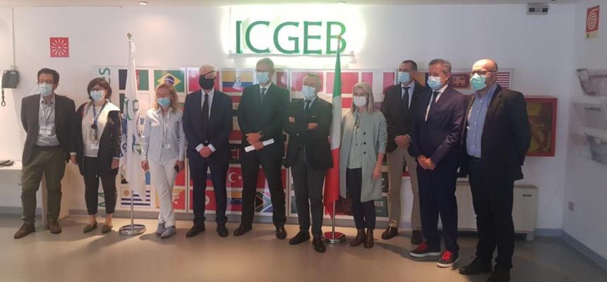 Presentata la Convenzione ed il Dottorato congiunto tra Università e ICGEB -ICGEB group-