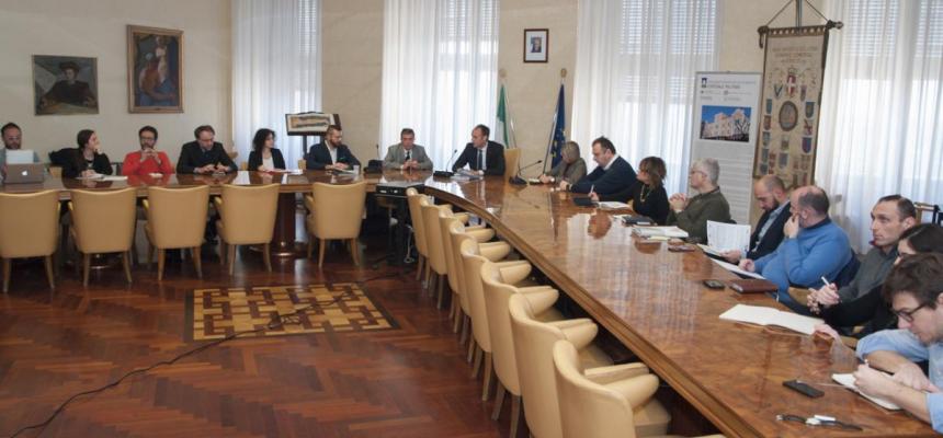 Presentazione Progetto HEAD - Operazione 2 "Assegni in azienda"-Immagine-