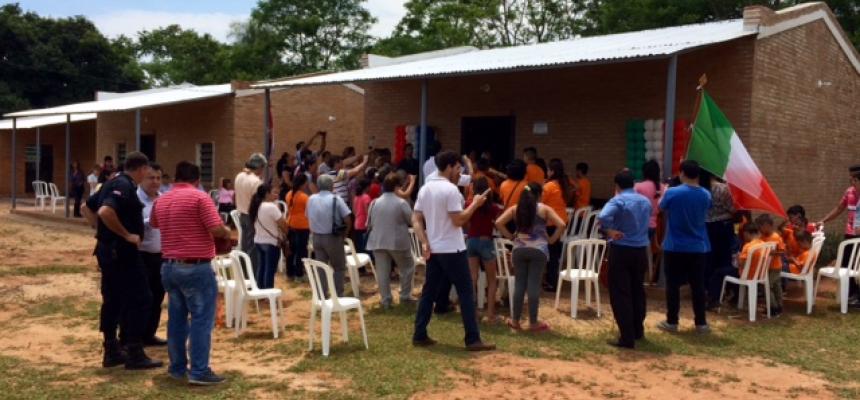 Inaugurazione di due case sociali a Carapeguá (Paraguay)-la casa-