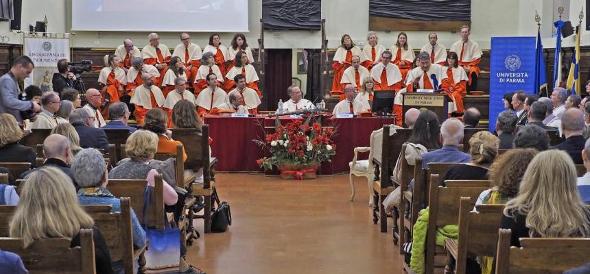 Laurea HC in Giurisprudenza a Claudio Magris dall'Università di Parma-MagrisParma-