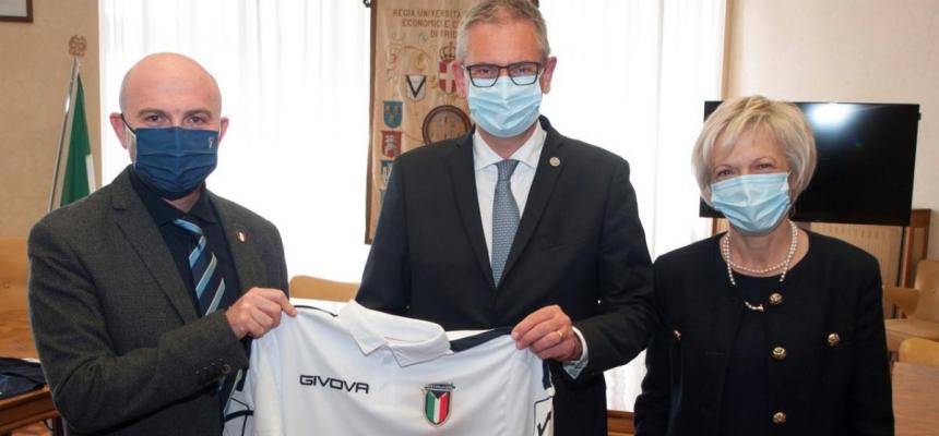 Cerimonia di donazione della maglia della Nazionale Italiana Sicurezza sul Lavoro Safetyplayers al Magnifico Rettore-Maglia 2-