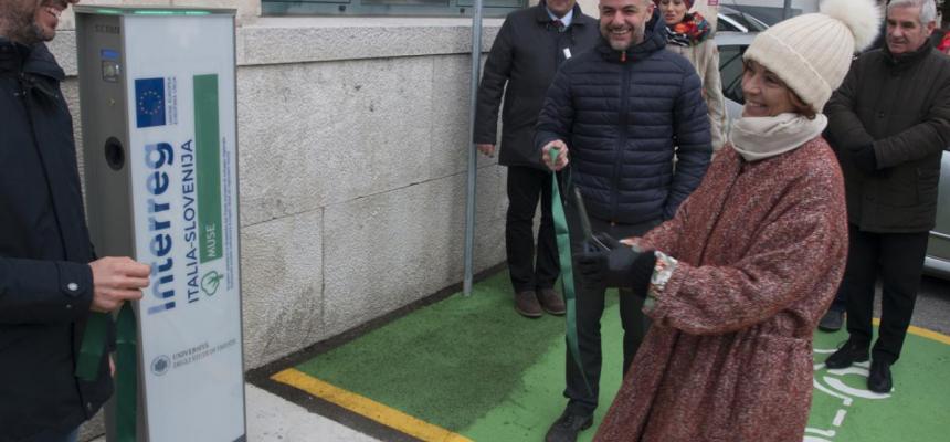 Inaugurata la stazione di ricarica elettrica per veicoli e biciclette-Progetto MUSE-