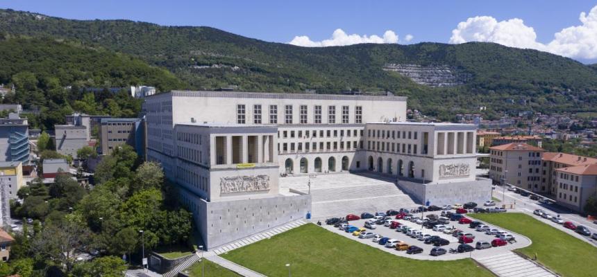 Bilancio sociale integrato-edificio centrale università di trieste-