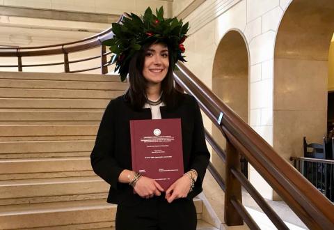 Premio per la migliore tesi di laurea in Diritto del lavoro alla dott.ssa Giulia Cozzi-La dott.ssa Giulia Cozzi-La dott.ssa Giulia Cozzi