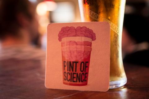 Pint of Science: la scienza nei pub di Trieste-Pint of science-