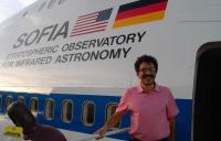 I servizi di placement di UniTS ai tempi del Covid-19-Dario Fadda-PhD Dario Fadda mentre sale sul Boeing 747 Sofia della Nasa